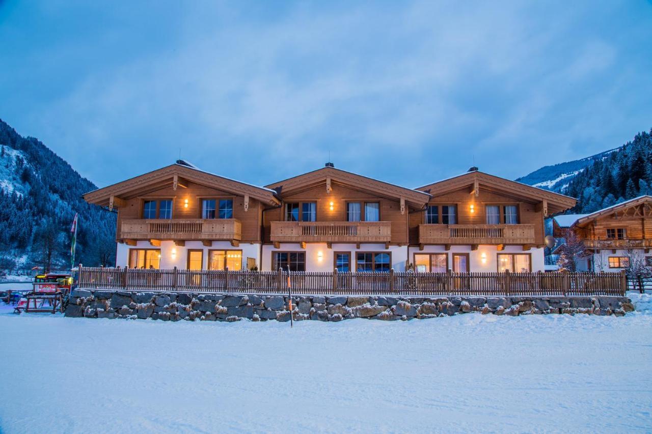 Chalets Hotter - Ferienhaus Mit E-Ladestation Zell am Ziller Exterior foto